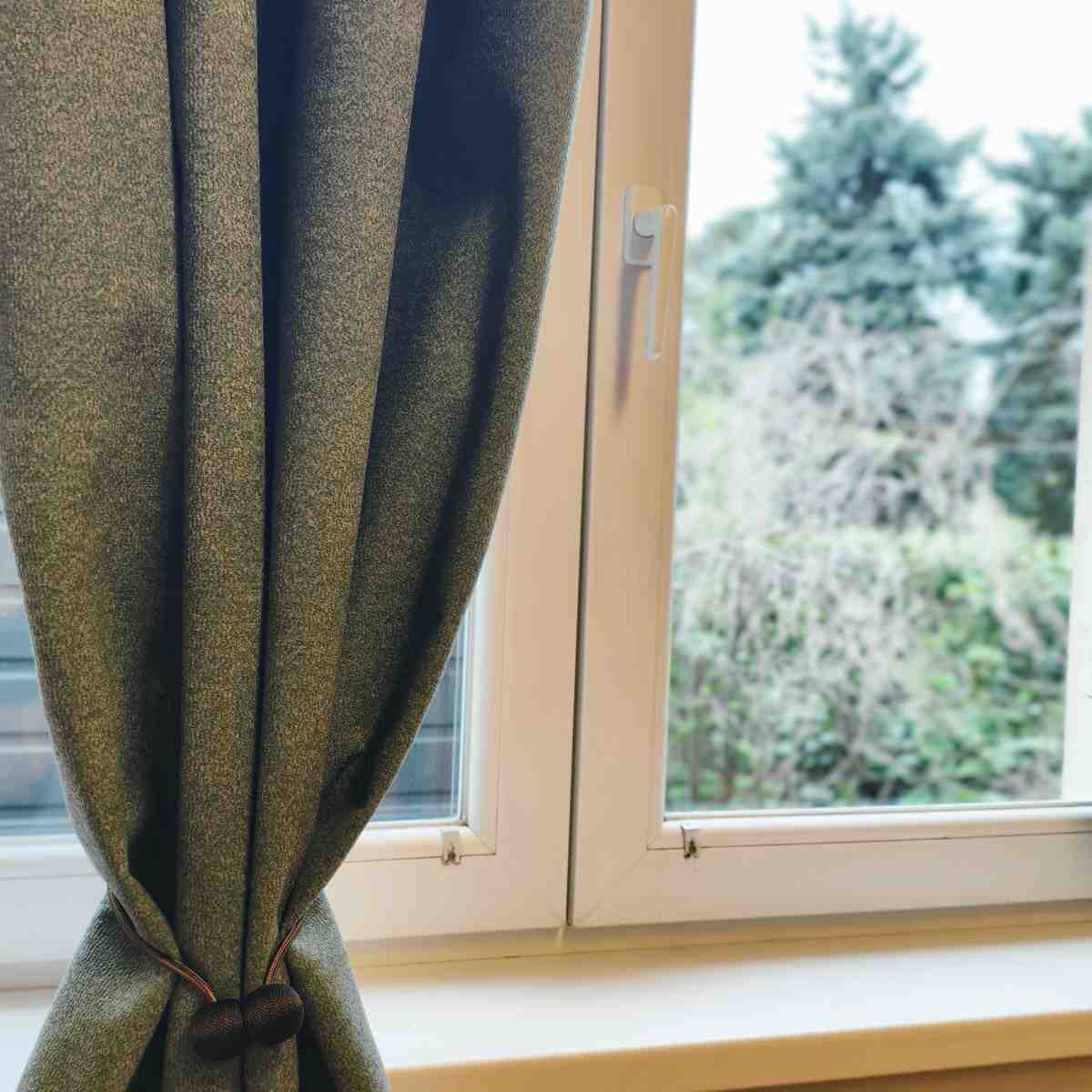 Meva geluidsabsorberend gordijn – esthetiek en functionaliteit in één.